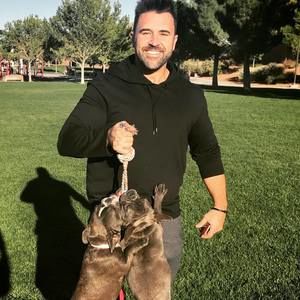 Meet your Posher, Christopher